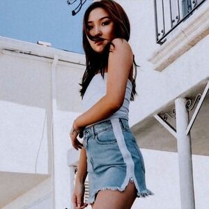 Carmar Denim Mini Skirt Womens 28 Blue Excellent Side Zipper Frayed D46 1297SZ